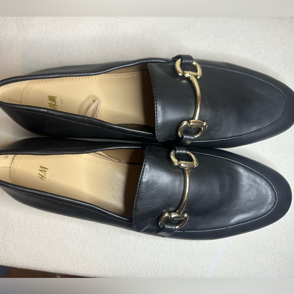 H&M Black 9.5 Loafer